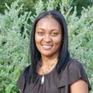 Meet your Posher, Romona